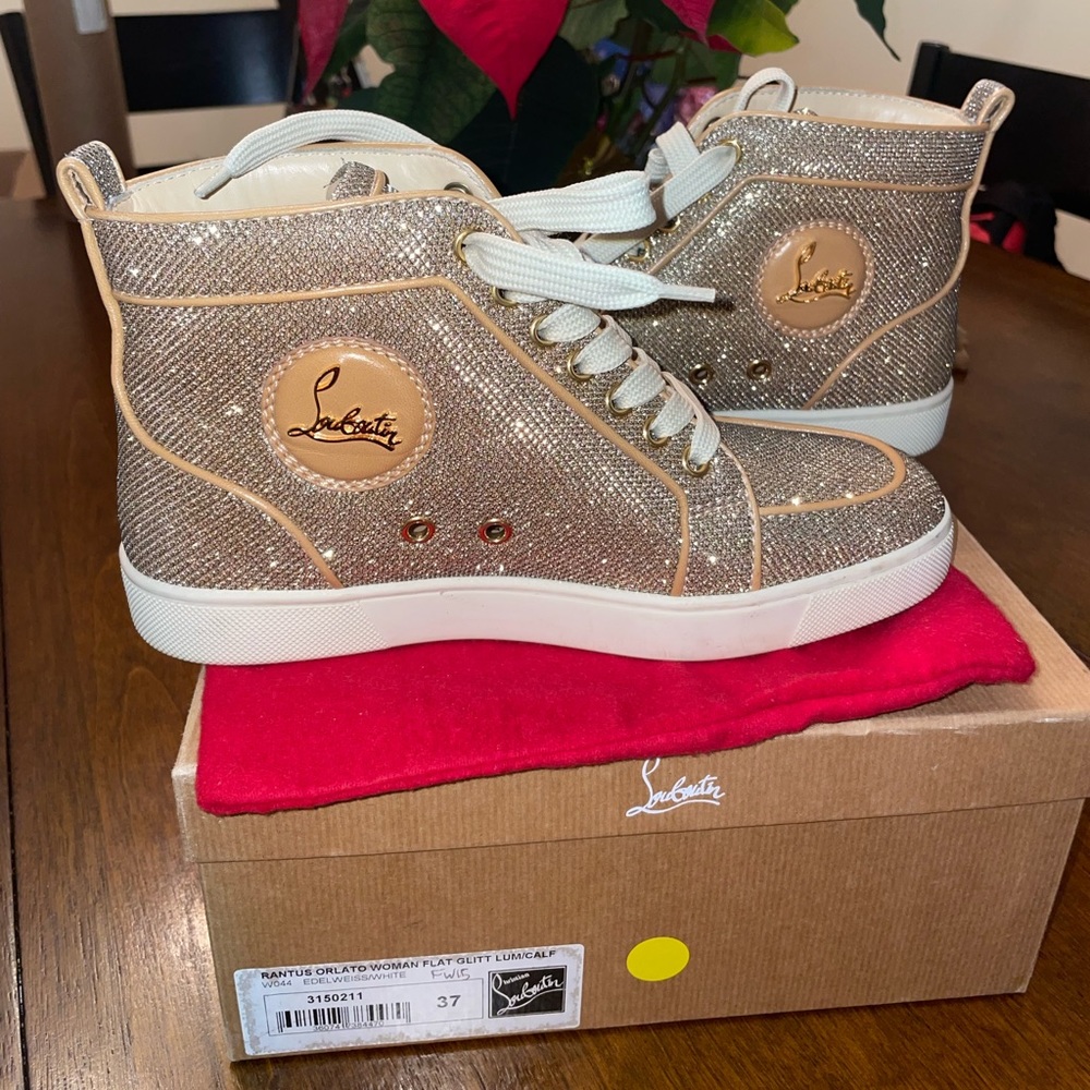 Christian Louboutin Glitter Sneaker sz 37